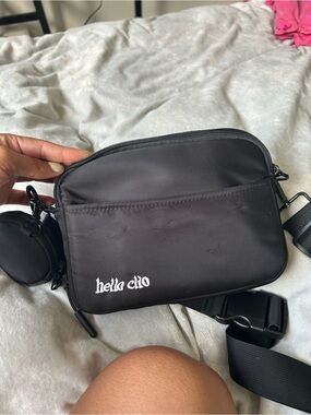 Hello Clio sling kindle/kobo purse